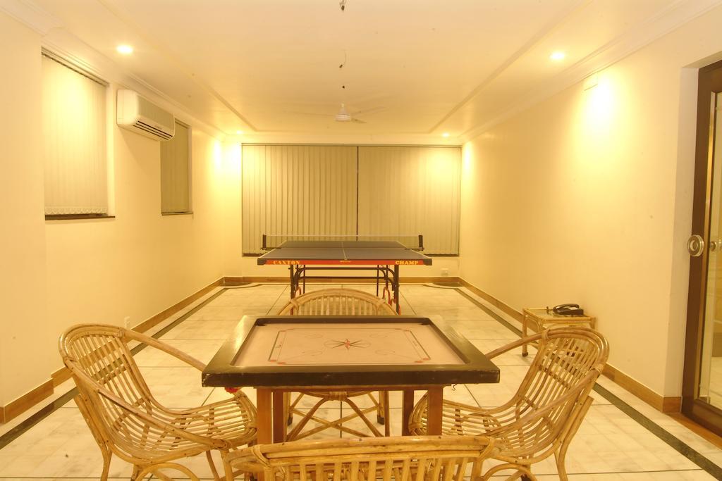 The Grand Regency Hotel Rajkot Buitenkant foto